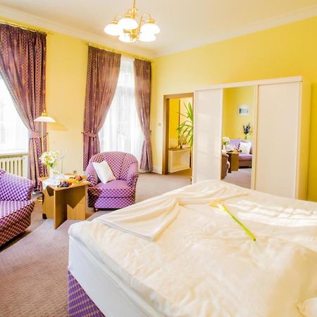 Hotel Veba Broumov Eksteriør bilde